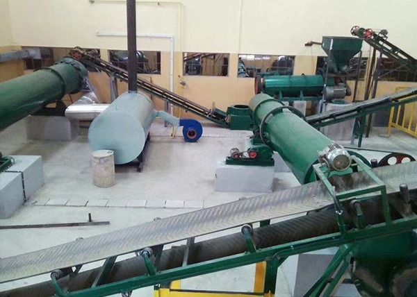 चिकन खाद जैविक उर्वरक उत्पादन लाइन 10t/H उर्वरक उत्पादन संयंत्र