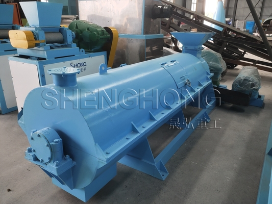चिकन खाद कार्बनिक उर्वरक Granulator मशीन पशु अपशिष्ट 50hz