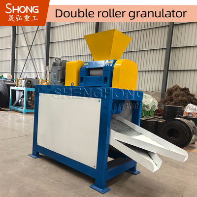 सूखी प्रकार डबल रोलर उर्वरक Granulator मशीन 380V कार्बन स्टील निर्माण